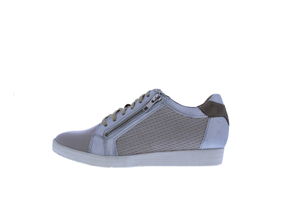 2333-18-19-3287 Rosa sneaker