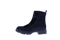 2438A-148-189-3323 ZS Lynn ritslaars